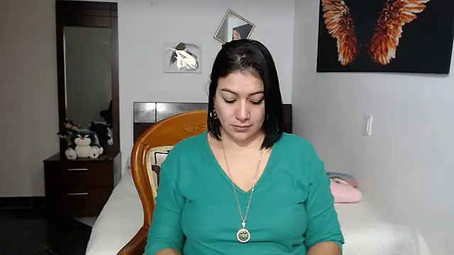 EmilyPeytonn online show from 03-18-25, 01:53