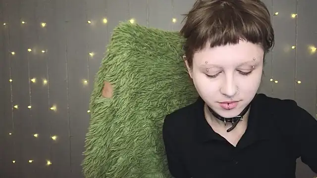 kortny yo online show from 02-02-25, 09:34