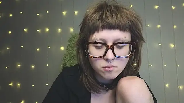 kortny yo online show from 03-09-25, 03:54