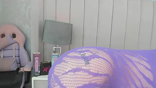 Kendaal Doshi online show from 11-08-25, 01:11