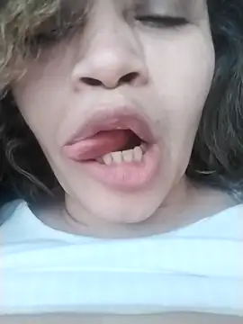 Snapshot of Alma_Sexyy chatting on 11-26-25, 11:22 Alma Sexyy online show from 11-26-25, 11:22