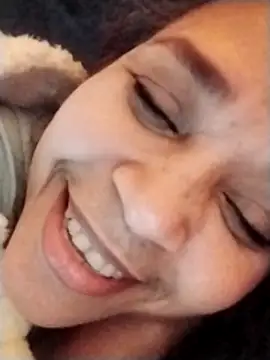 Snapshot of Alma_Sexyy chatting on 11-26-25, 11:50 Alma Sexyy online show from 11-26-25, 11:50