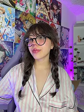 Purplee Baby online show from 11-18-25, 12:20