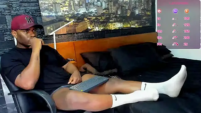 Snapshot of thomas_santtos1 chatting on 02-06-25, 12:59 thomas santtos1 online show from 02-06-25, 12:59
