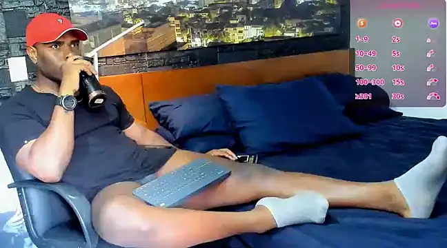 Snapshot of thomas_santtos1 chatting on 02-20-25, 07:41 thomas santtos1 online show from 02-20-25, 07:41
