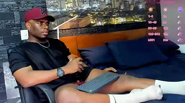 Snapshot of thomas_santtos1 chatting on 03-18-25, 01:53 thomas santtos1 online show from 03-18-25, 01:53