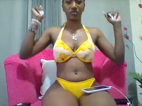 Queeen model online show from 01-25-25, 03:20