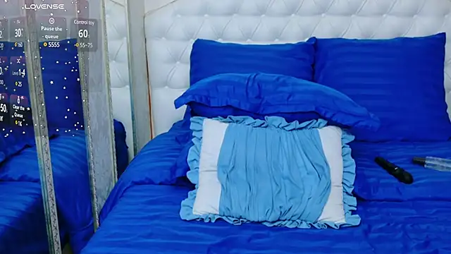 Snapshot of Damn_Bae_ chatting on 01-24-25, 08:02 Damn Bae online show from 01-24-25, 08:02