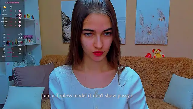 Snapshot of AstoriyaNight chatting on 02-16-25, 01:27 AstoriyaNight online show from 02-16-25, 01:27