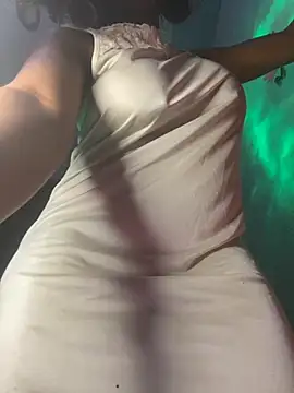 Cherrytowild online show from 09-26-25, 05:33