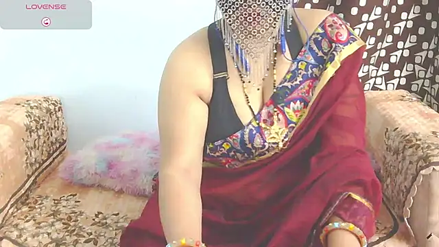 Snapshot of sheetaldave chatting on 03-07-25, 06:33 sheetaldave online show from 03-07-25, 06:33