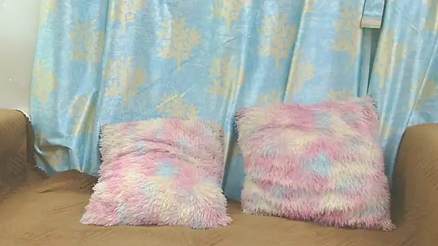 Snapshot of sheetaldave chatting on 10-20-25, 07:14 sheetaldave online show from 10-20-25, 07:14