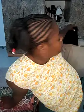 Snapshot of catehorny chatting on 01-11-25, 04:14 catehorny online show from 01-11-25, 04:14