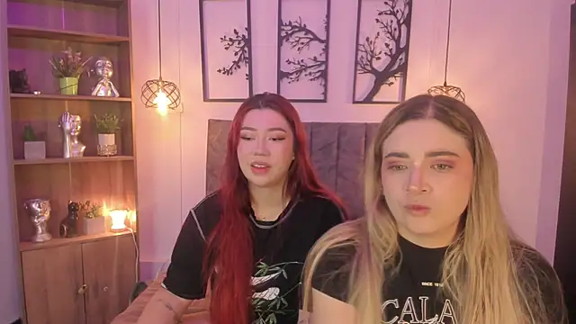 Snapshot of Andy_and_emma chatting on 12-13-24, 12:06 Andy and emma online show from 12-13-24, 12:06