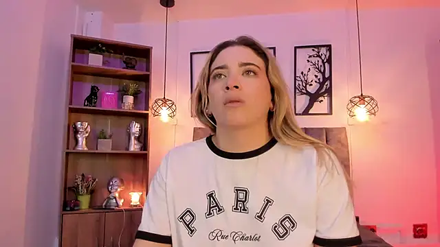 Snapshot of Andy_and_emma chatting on 02-12-25, 03:27 Andy and emma online show from 02-12-25, 03:27