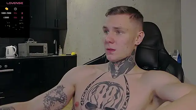 Snapshot of Lechery_boy chatting on 12-11-24, 04:53 Lechery boy online show from 12-11-24, 04:53