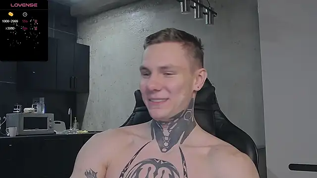 Snapshot of Lechery_boy chatting on 12-24-24, 03:16 Lechery boy online show from 12-24-24, 03:16