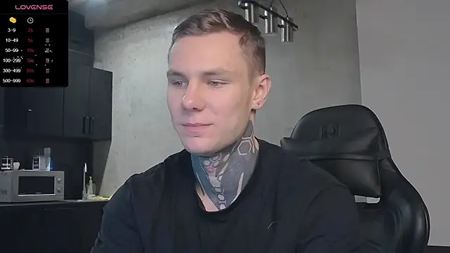 Snapshot of Lechery_boy chatting on 12-25-24, 11:22 Lechery boy online show from 12-25-24, 11:22