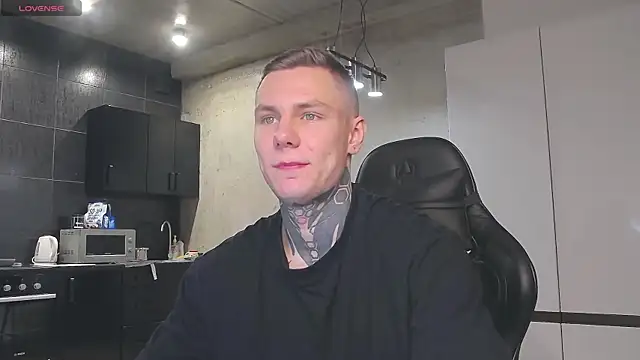 Snapshot of Lechery_boy chatting on 01-13-25, 10:14 Lechery boy online show from 01-13-25, 10:14