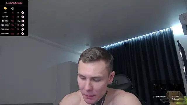 Snapshot of Lechery_boy chatting on 02-01-25, 12:40 Lechery boy online show from 02-01-25, 12:40