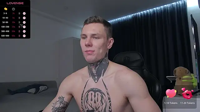 Snapshot of Lechery_boy chatting on 02-01-25, 11:10 Lechery boy online show from 02-01-25, 11:10