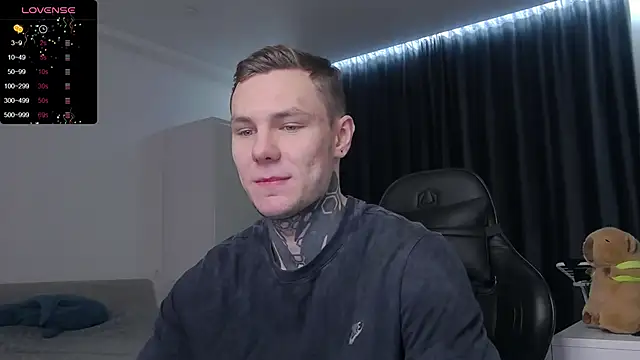 Snapshot of Lechery_boy chatting on 02-02-25, 03:39 Lechery boy online show from 02-02-25, 03:39