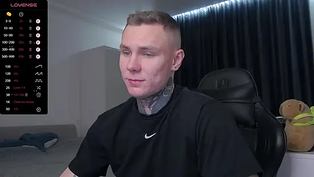 Snapshot of Lechery_boy chatting on 02-13-25, 05:01 Lechery boy online show from 02-13-25, 05:01