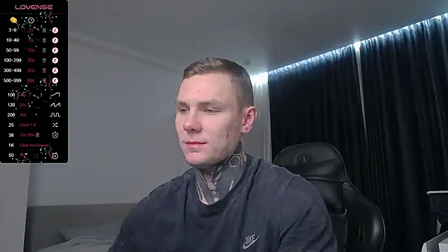 Snapshot of Lechery_boy chatting on 03-01-25, 04:54 Lechery boy online show from 03-01-25, 04:54