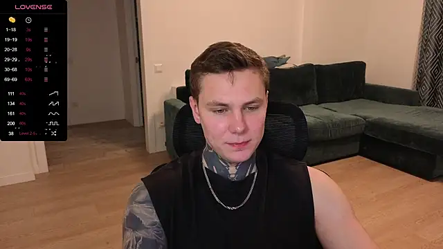 Snapshot of Lechery_boy chatting on 10-11-25, 06:45 Lechery boy online show from 10-11-25, 06:45