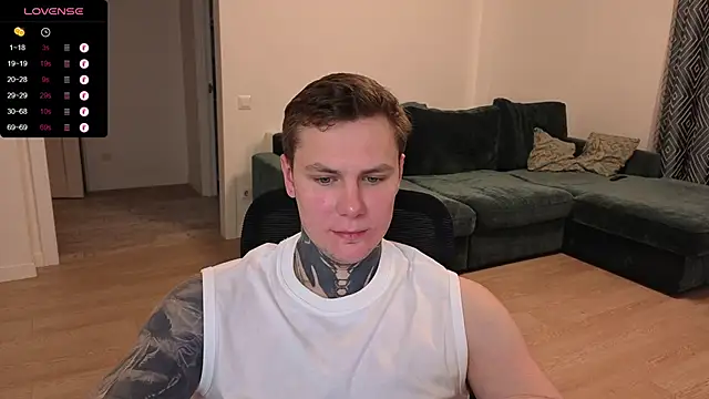 Snapshot of Lechery_boy chatting on 10-13-25, 02:17 Lechery boy online show from 10-13-25, 02:17