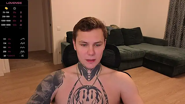 Snapshot of Lechery_boy chatting on 10-27-25, 04:33 Lechery boy online show from 10-27-25, 04:33