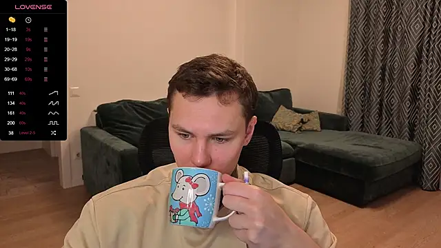 Snapshot of Lechery_boy chatting on 12-02-25, 07:20 Lechery boy online show from 12-02-25, 07:20