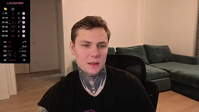 Snapshot of Lechery_boy chatting on 12-15-25, 09:02 Lechery boy online show from 12-15-25, 09:02