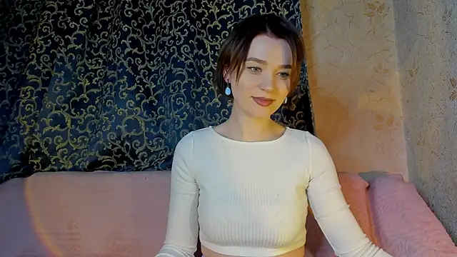 Snapshot of JamieAomi chatting on 01-15-25, 03:11 JamieAomi online show from 01-15-25, 03:11