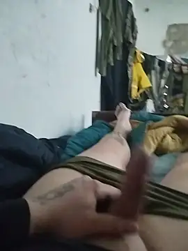 Snapshot of Kranik210 chatting on 02-19-26, 09:38 Kranik210 online show from 02-19-26, 09:38