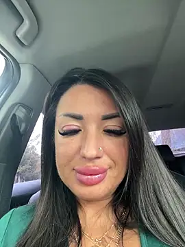 RuslanaXX online show from 05-13-26, 06:44