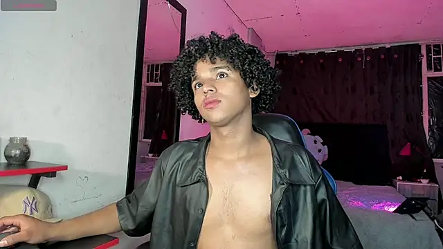 Noah Smith04 online show from 04-11-26, 05:01