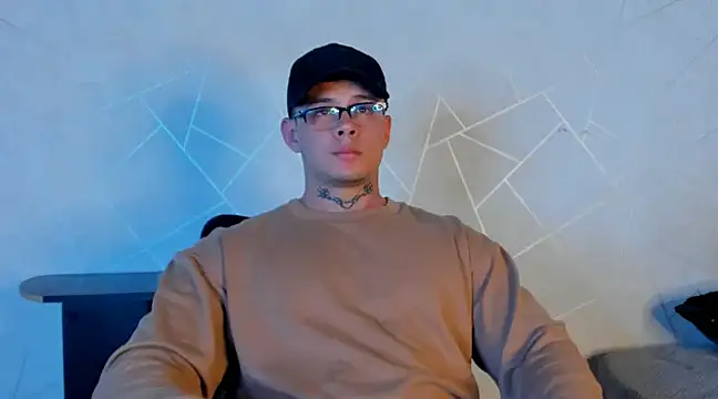 Snapshot of NoahhBrown chatting on 01-26-25, 03:38 NoahhBrown online show from 01-26-25, 03:38