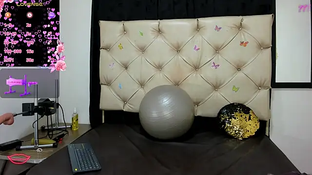 cleopatraa online show from 04-14-26, 07:31