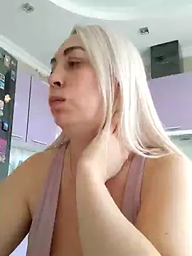 Snapshot of HotJanet chatting on 01-26-25, 08:03 HotJanet online show from 01-26-25, 08:03