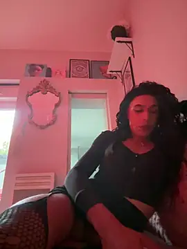 Samia31 online show from 04-13-26, 06:24