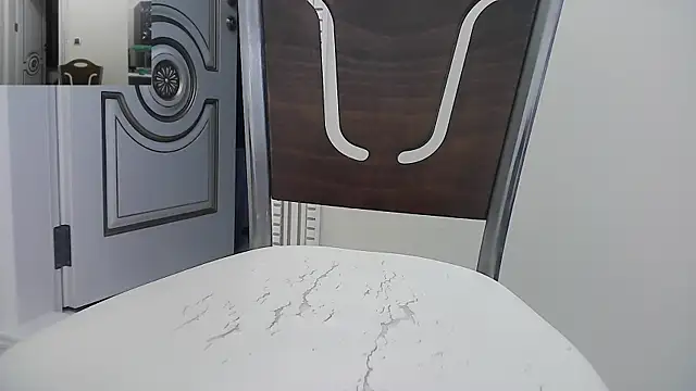 KIZLAZIMYaa online show from 12-29-24, 12:09