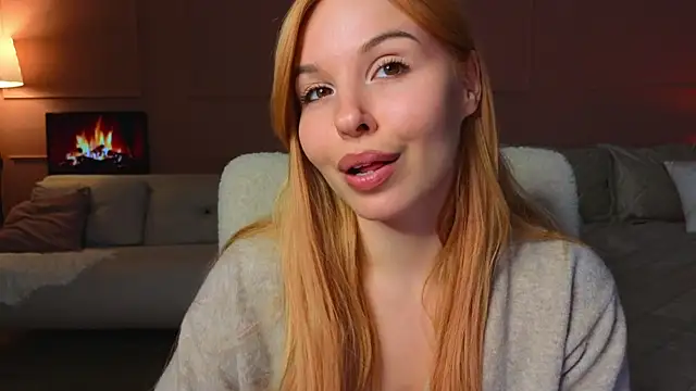 Lina-hill online show from 02-28-25, 01:47