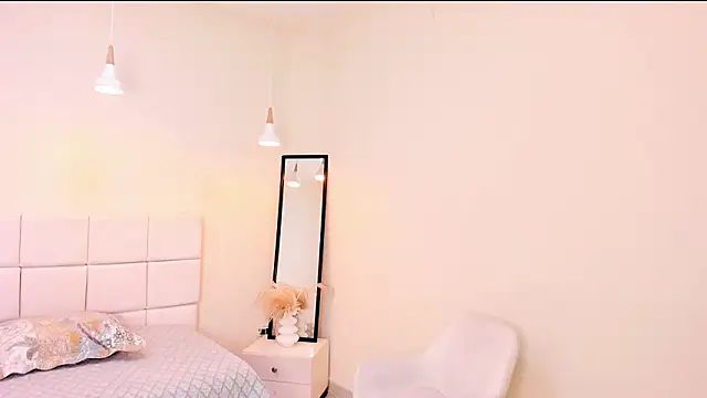 your khloe online show from 02-20-26, 01:44