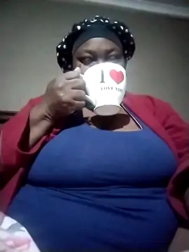 MATUREBUSSTY online show from 03-20-25, 02:19