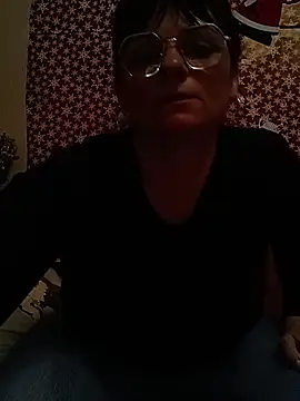 Snapshot of cricrimodele chatting on 12-16-25, 05:51 cricrimodele online show from 12-16-25, 05:51