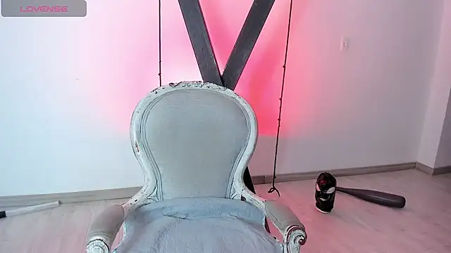 Alana Jones  online show from 01-08-25, 12:37