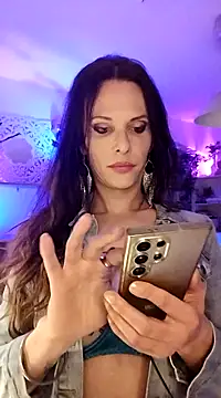 Luna Kitanna online show from 03-21-25, 09:34