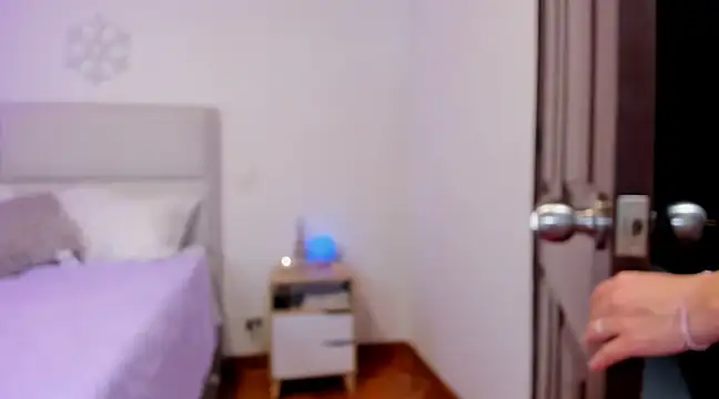 tierra n online show from 12-07-24, 09:44