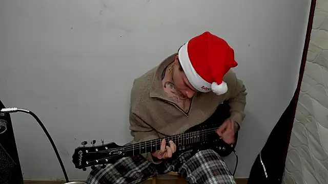 Snapshot of layneinchains chatting on 01-01-25, 10:46 layneinchains online show from 01-01-25, 10:46